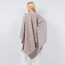 Load image into Gallery viewer, Leopard Shawl
